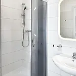 Ring-apartments Orange - 2 Og - Zentrale 1-sz Wohnung, Bis 4