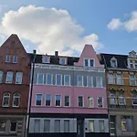 Apartmán Ring-apartments Orange - 2 Og - Zentrale 1-sz Wohnung, Bis 4