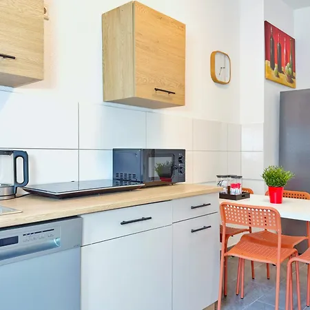 Ring-apartments Orange - 2 Og - Zentrale 1-sz Wohnung, Bis 4 Lejlighed
